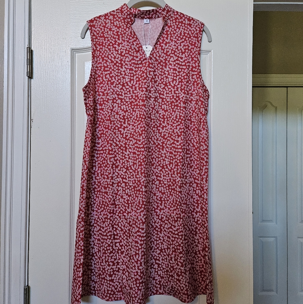 Red and white print dress Size M NWT